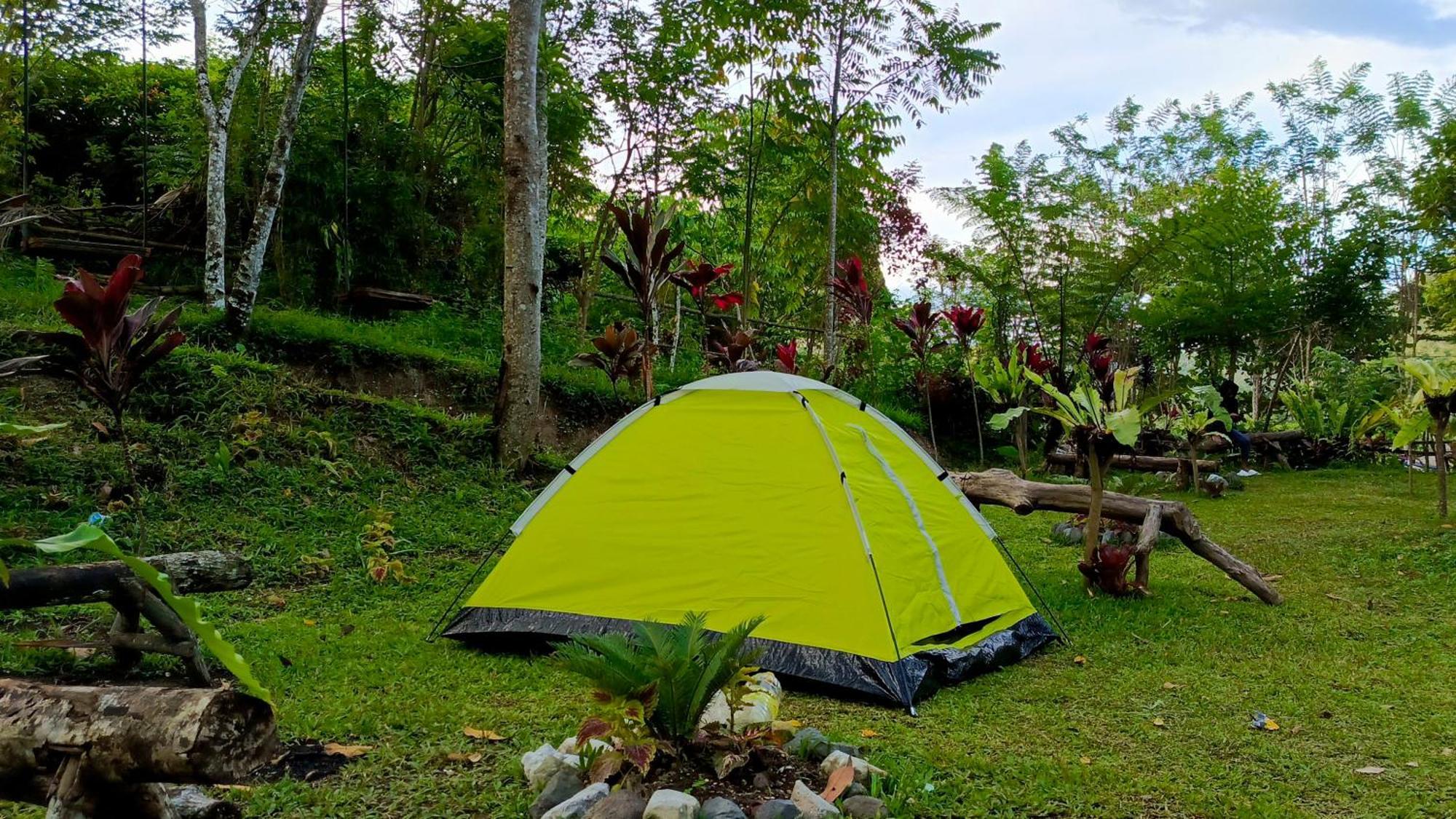 Tapian Asri Camp Hotel บูกิตติงกี ภายนอก รูปภาพ
